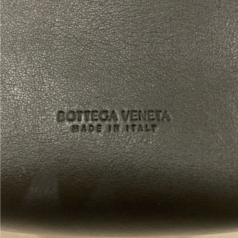 BOTTEGA VENETA ​Intrecciato Woven Leather Travel Case